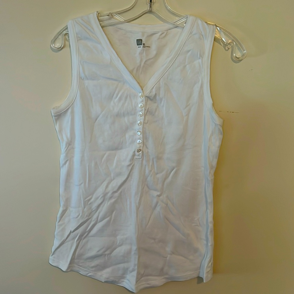 Gap Tank